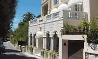 De Monaco מלון
